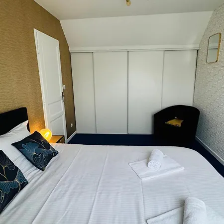 Nacre, Maison Avec Piscine Proche Vakantiehuis Hermanville-sur-Mer