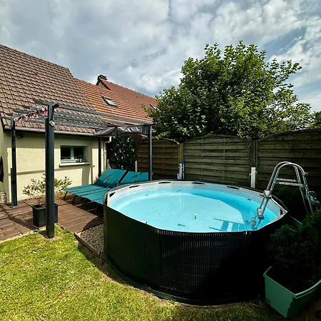 Nacre, Maison Avec Piscine Proche Vakantiehuis Hermanville-sur-Mer